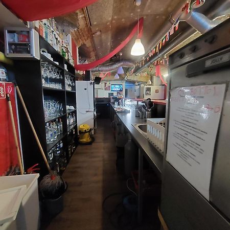 Whole Basement Former Pub For Stag Do, Bachelor House Party Flat Budapest Exterior photo