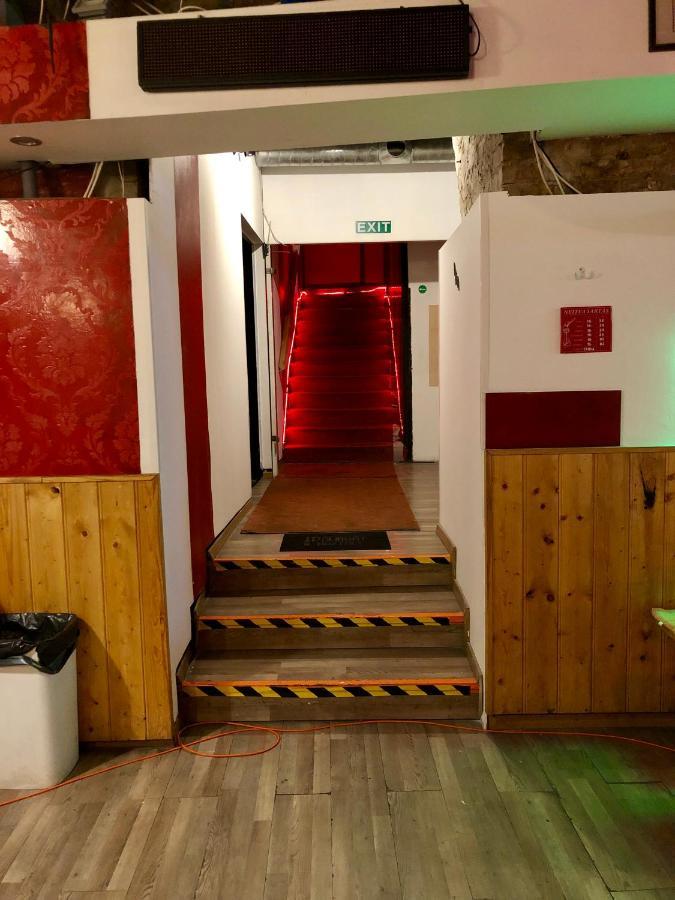 Whole Basement Former Pub For Stag Do, Bachelor House Party Flat Budapest Exterior photo